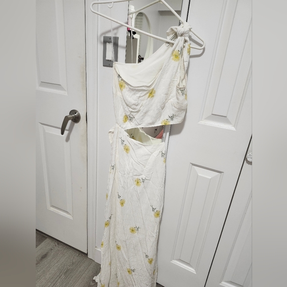 Maxi dress from American Eagle - Picture 2 of 2